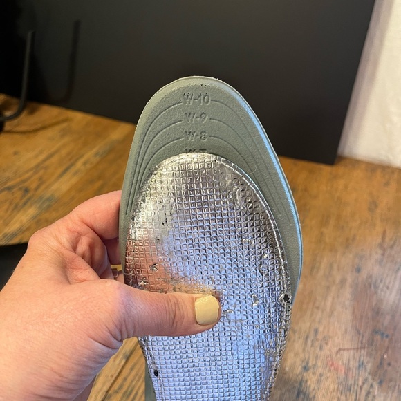 Tretorn Black Rubber Rain Boots – Approx. Size 7 US (see insole for reference) - Picture 10 of 10